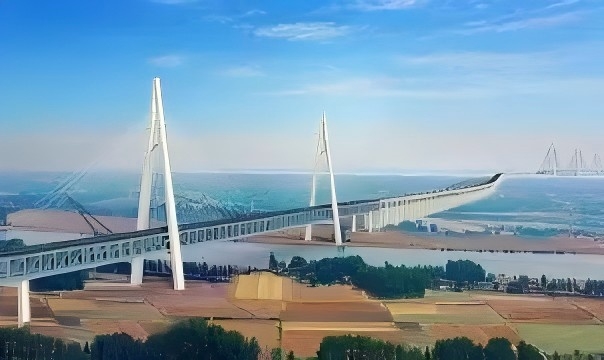 中鐵四局巢馬鐵路